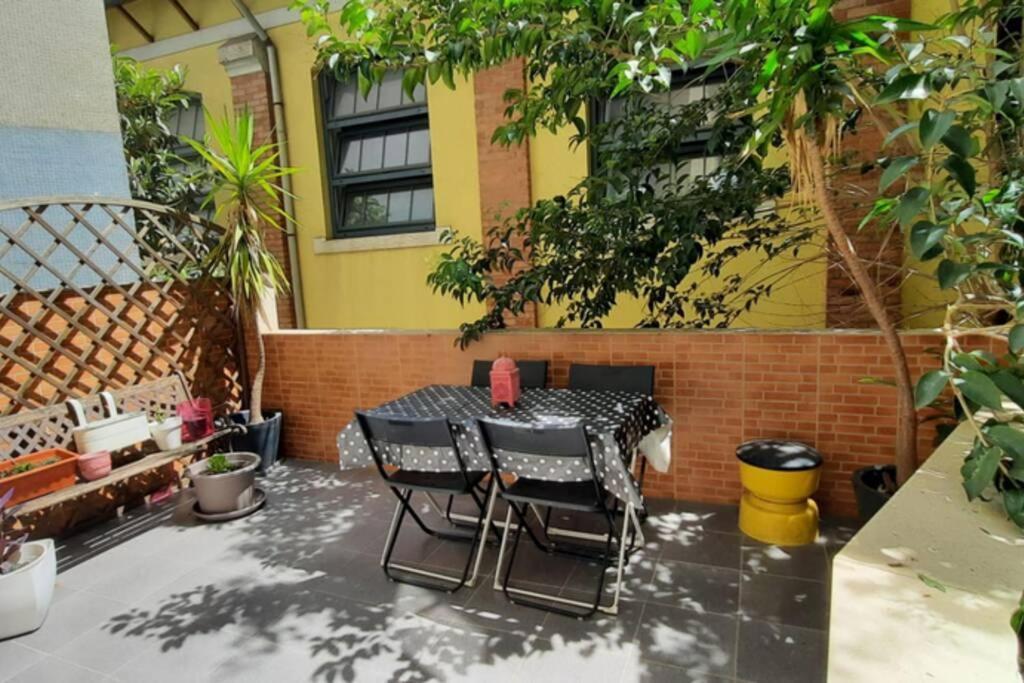 Charming Sunny Terrace / One Bedroom Apartment Lisbon Bagian luar foto