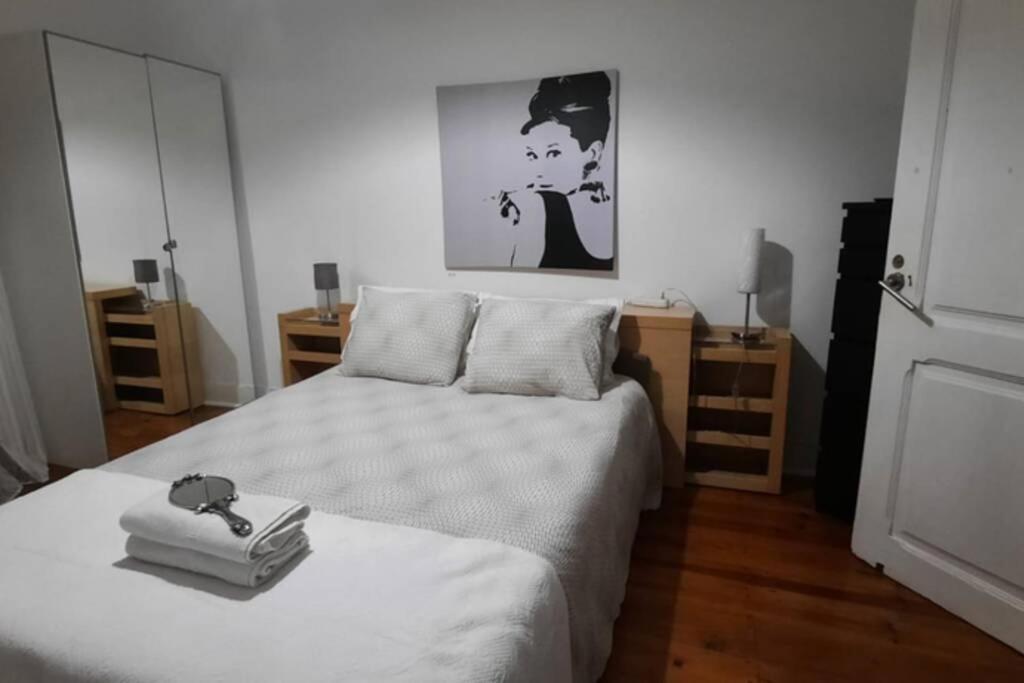 Charming Sunny Terrace / One Bedroom Apartment Lisbon Bagian luar foto