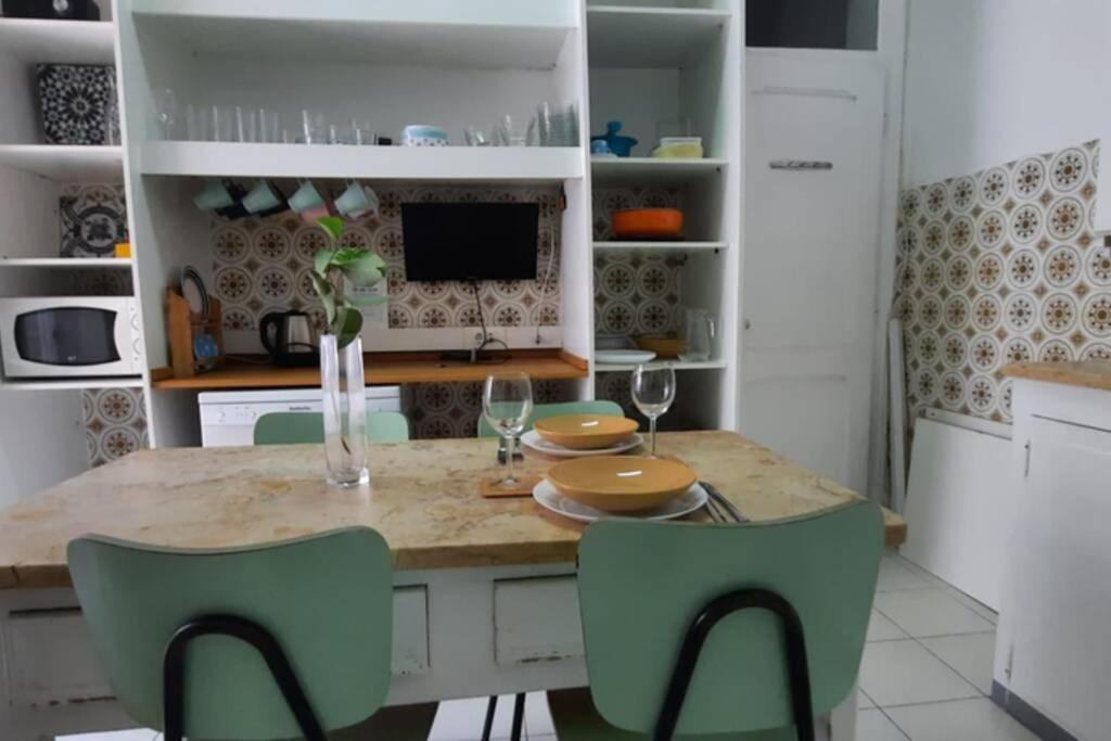 Charming Sunny Terrace / One Bedroom Apartment Lisbon Bagian luar foto